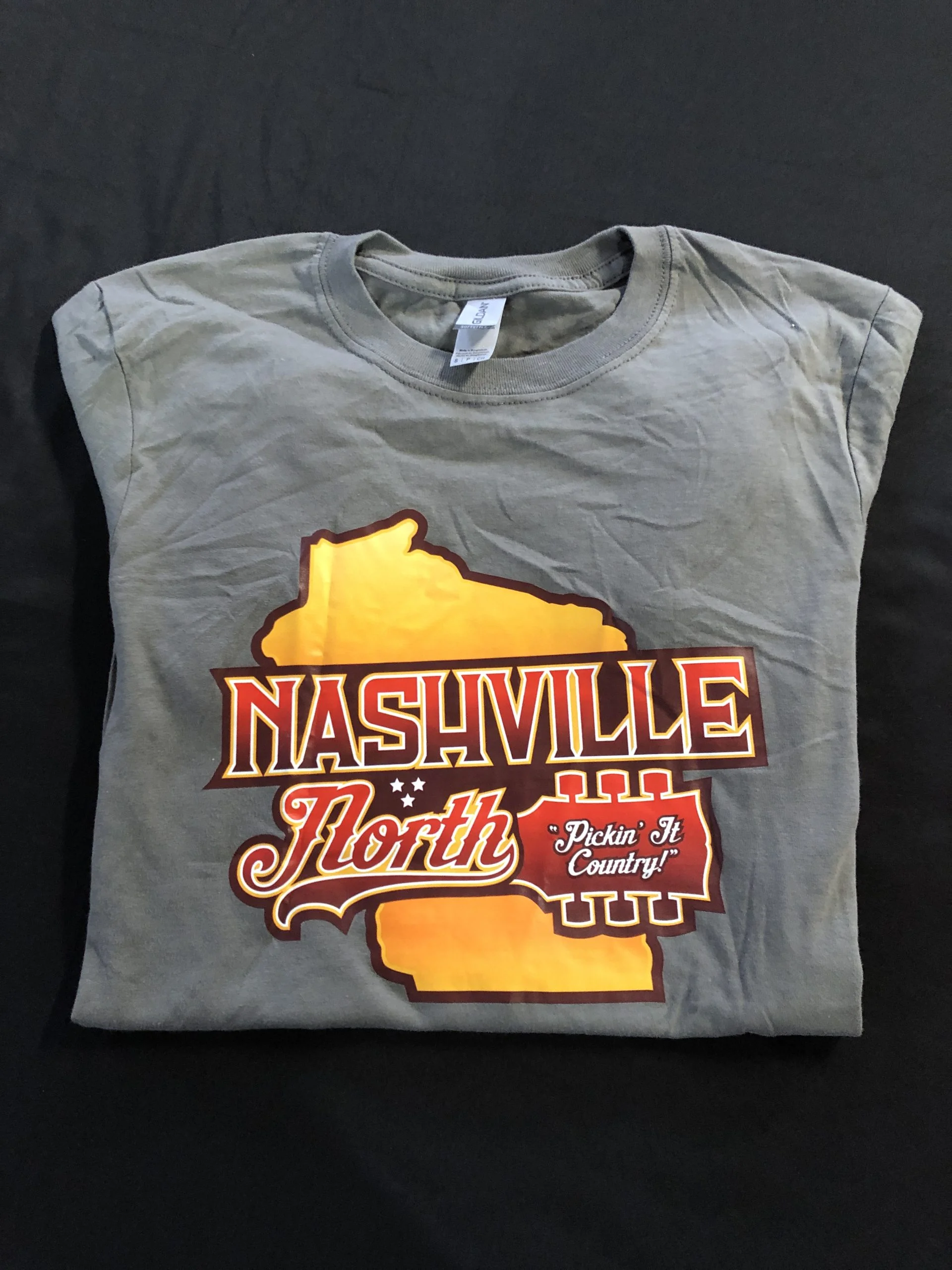 Nashville North Pickin' It Country Tee - Image 3